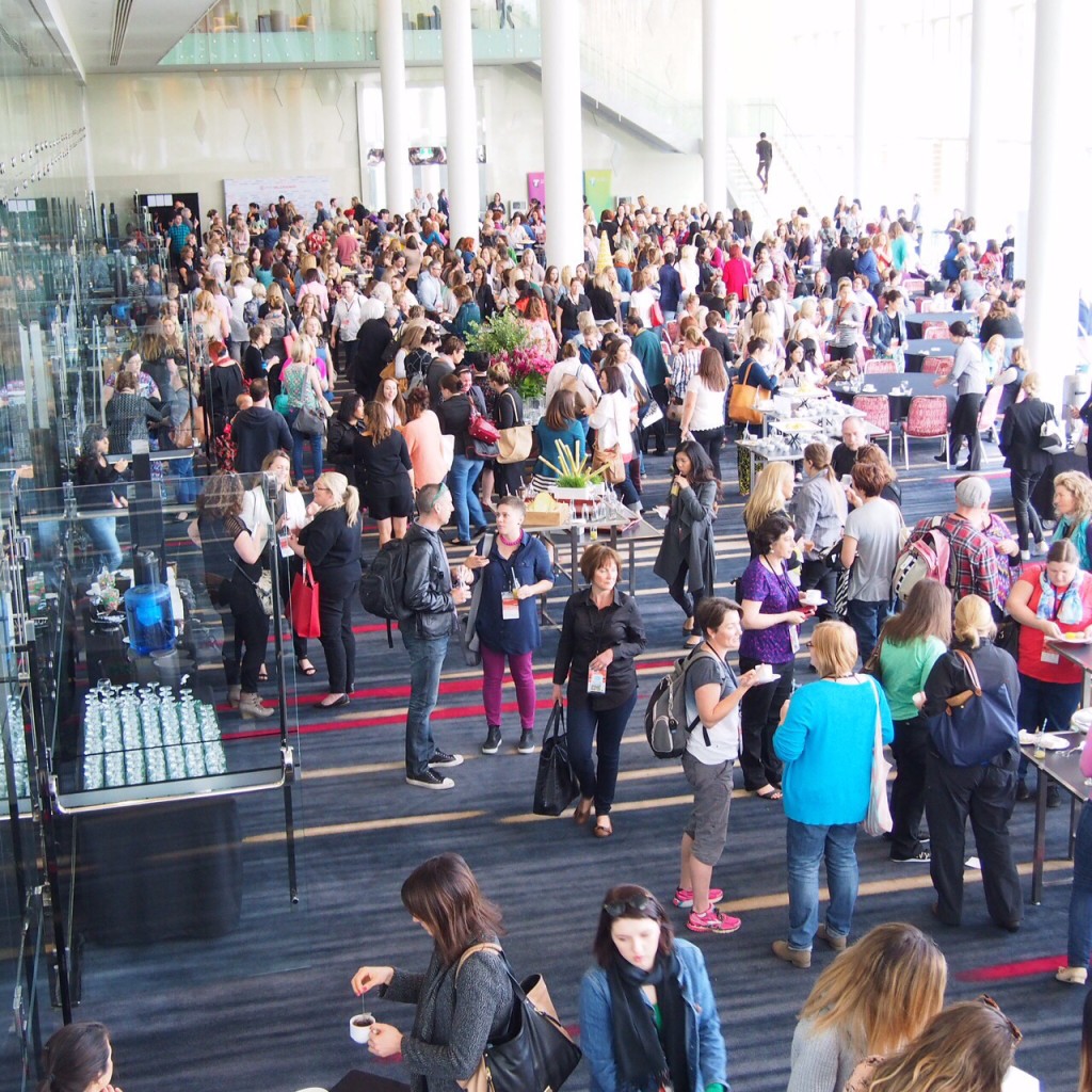 Just a few (about 700!) bloggers converged on the Gold Coast for the Problogger Training Event. 
